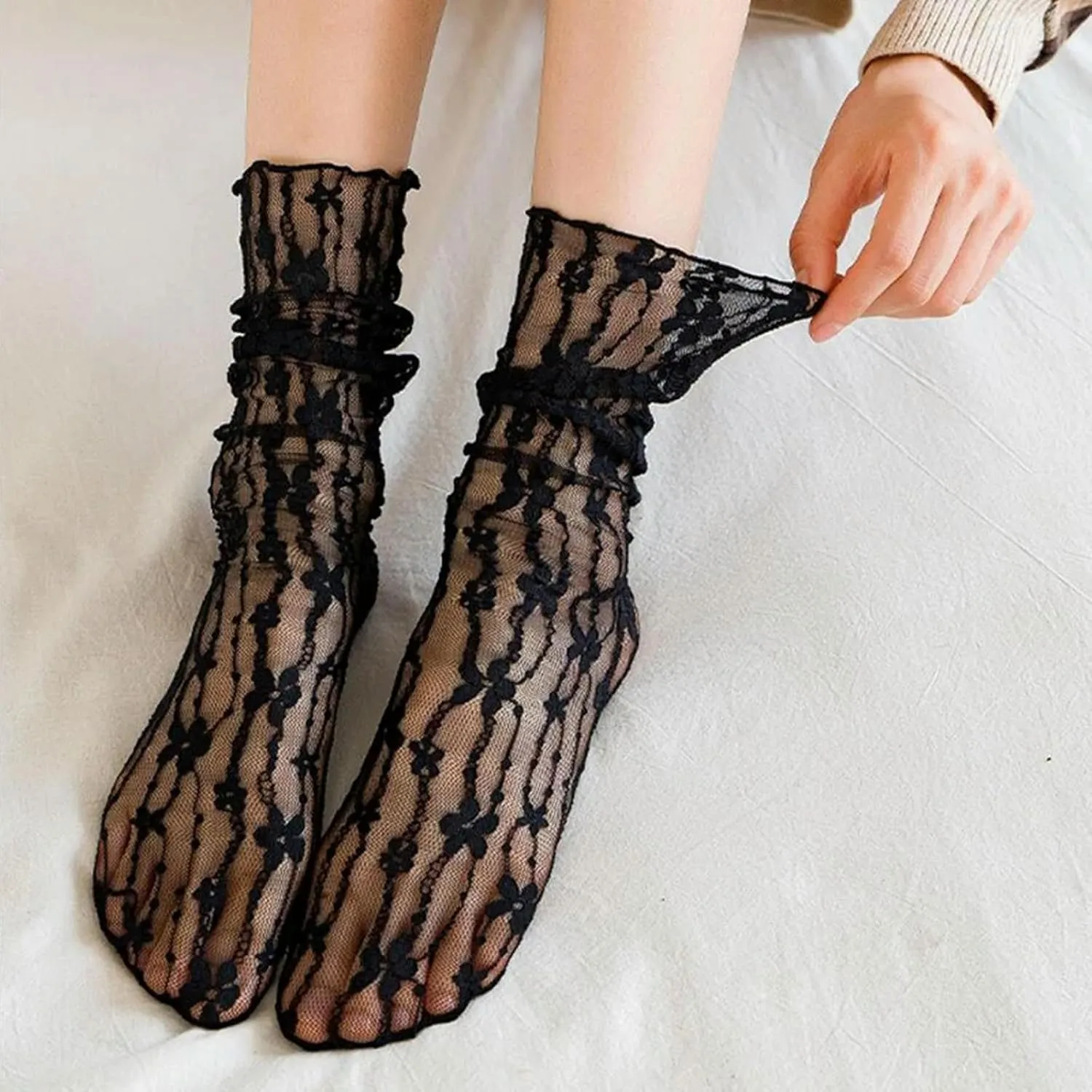 6 Pair Women Summer Sexy Lace Flower Fashion Thin Transparent Hollow Mesh Crew Socks