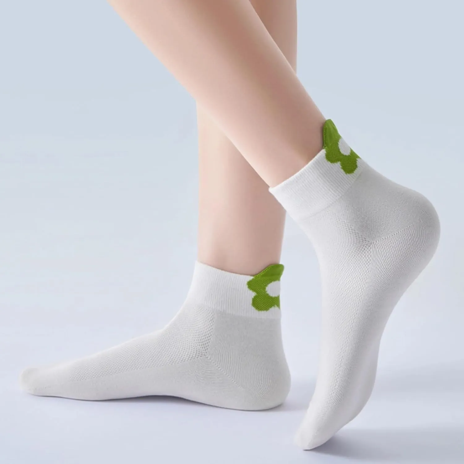 Cute Floral Ankle Socks for Women and Girls Soft Fashion Cotton Novelty Flower Athletics Casual Socks Breathable