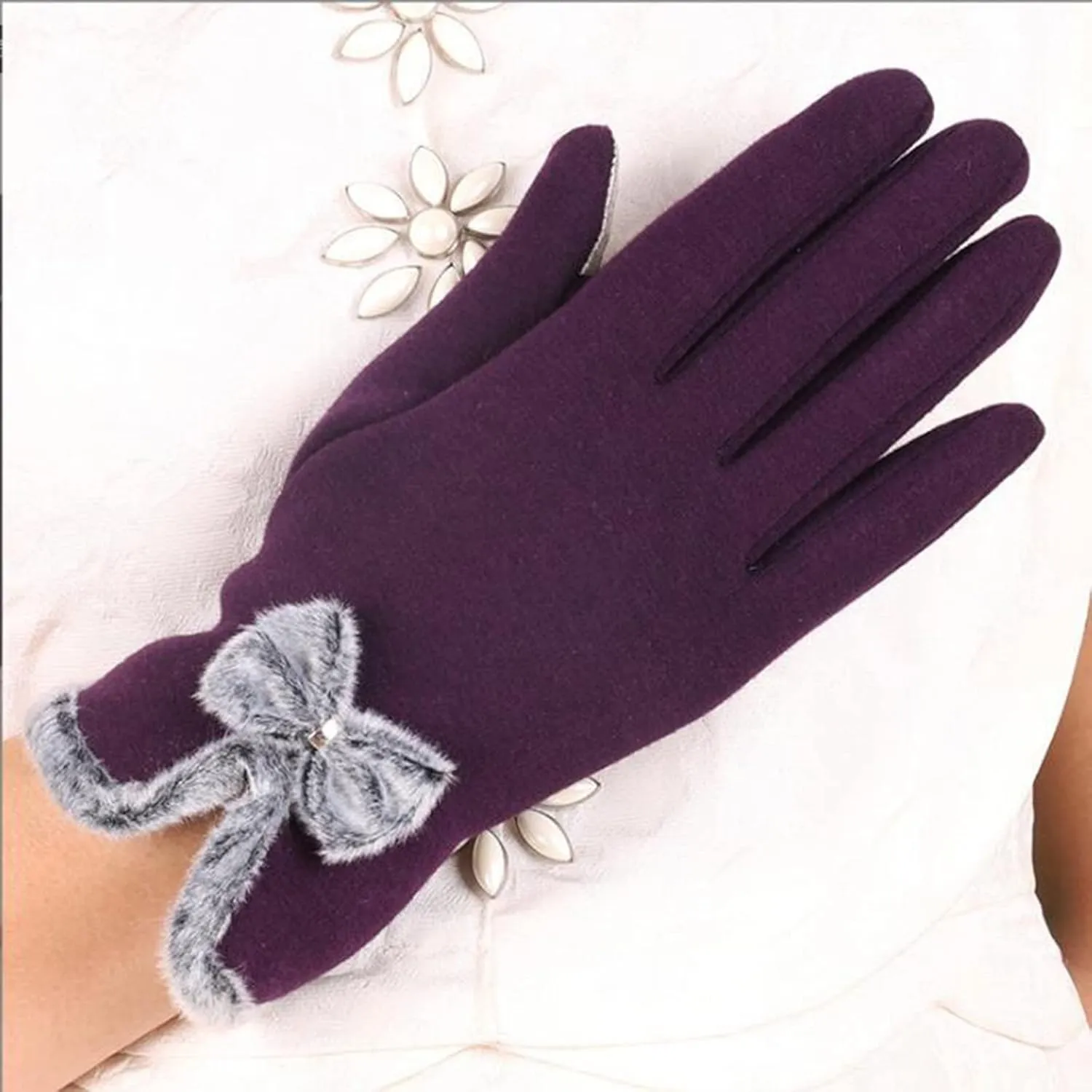 Girls Comfortable Mittens Winter Gloves Warm Touchscreen Gloves Windproof Glove for Women Girls Ladies Winter