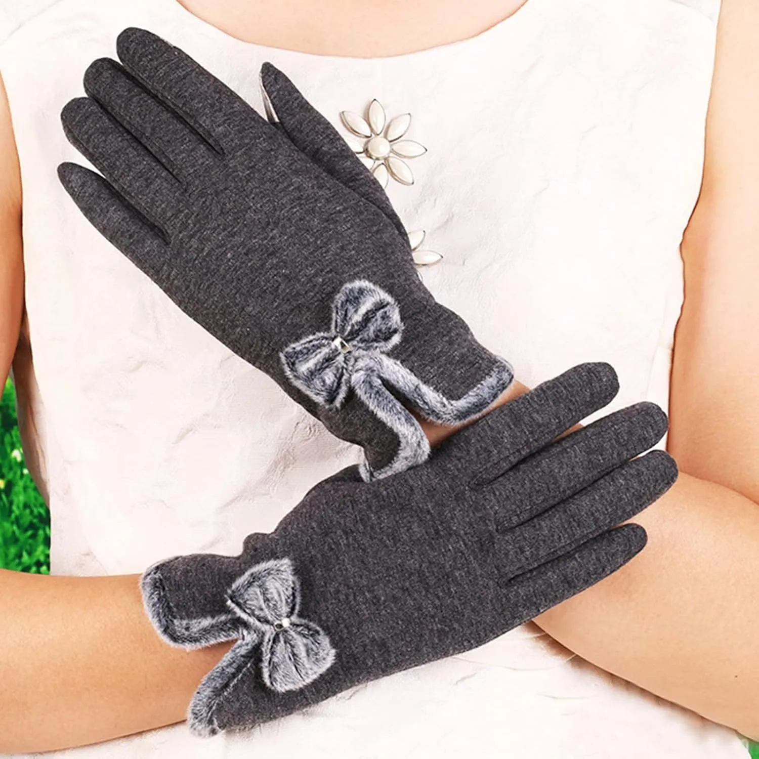 Suede Gloves Women Winter Plus Velvet Thickened Gloves Winter Warm Touchscreen Cycling Gloves (Grey, One Size)