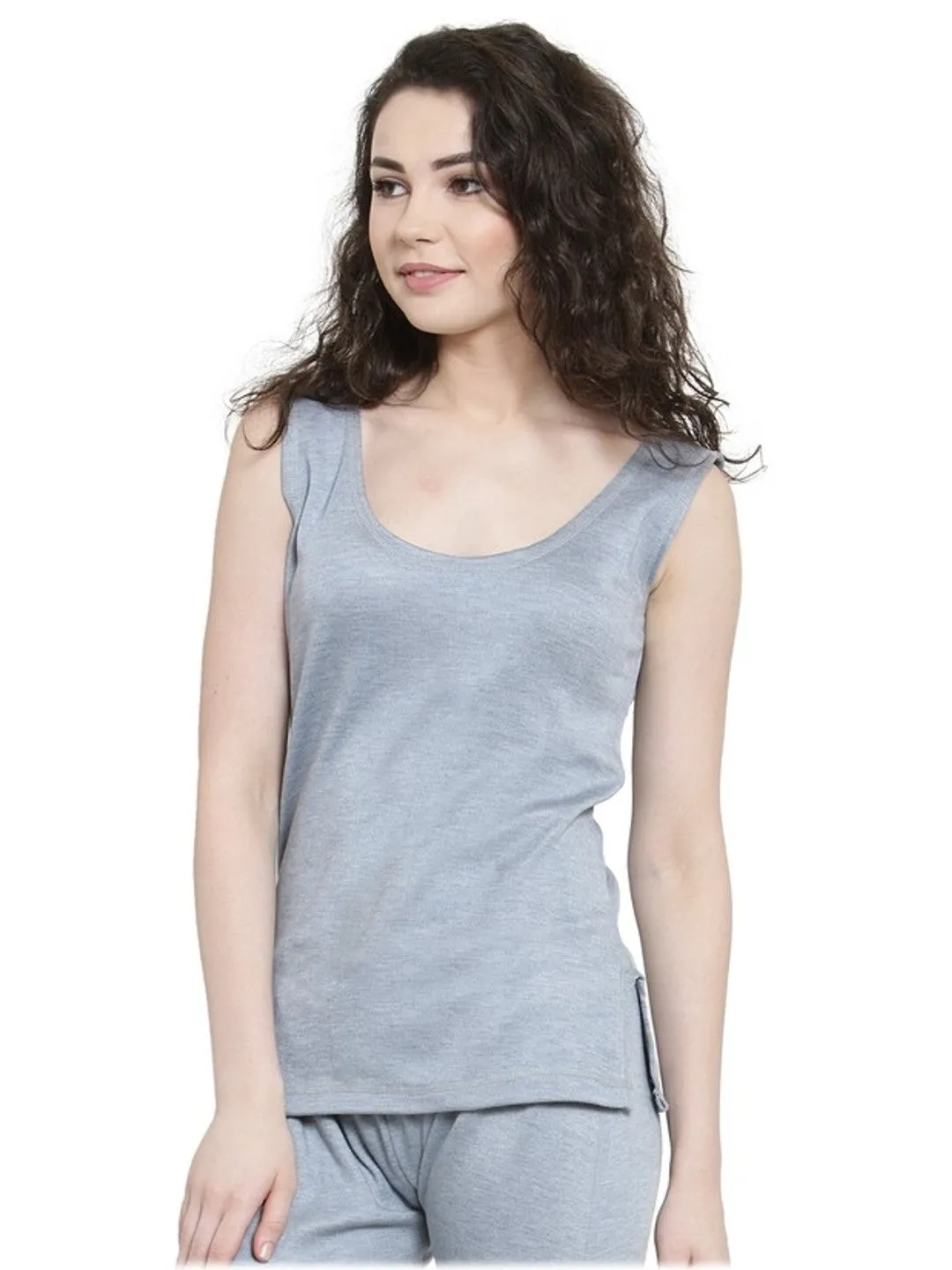 WOMEN'S CUT SLEEVES THERMAL TOP
