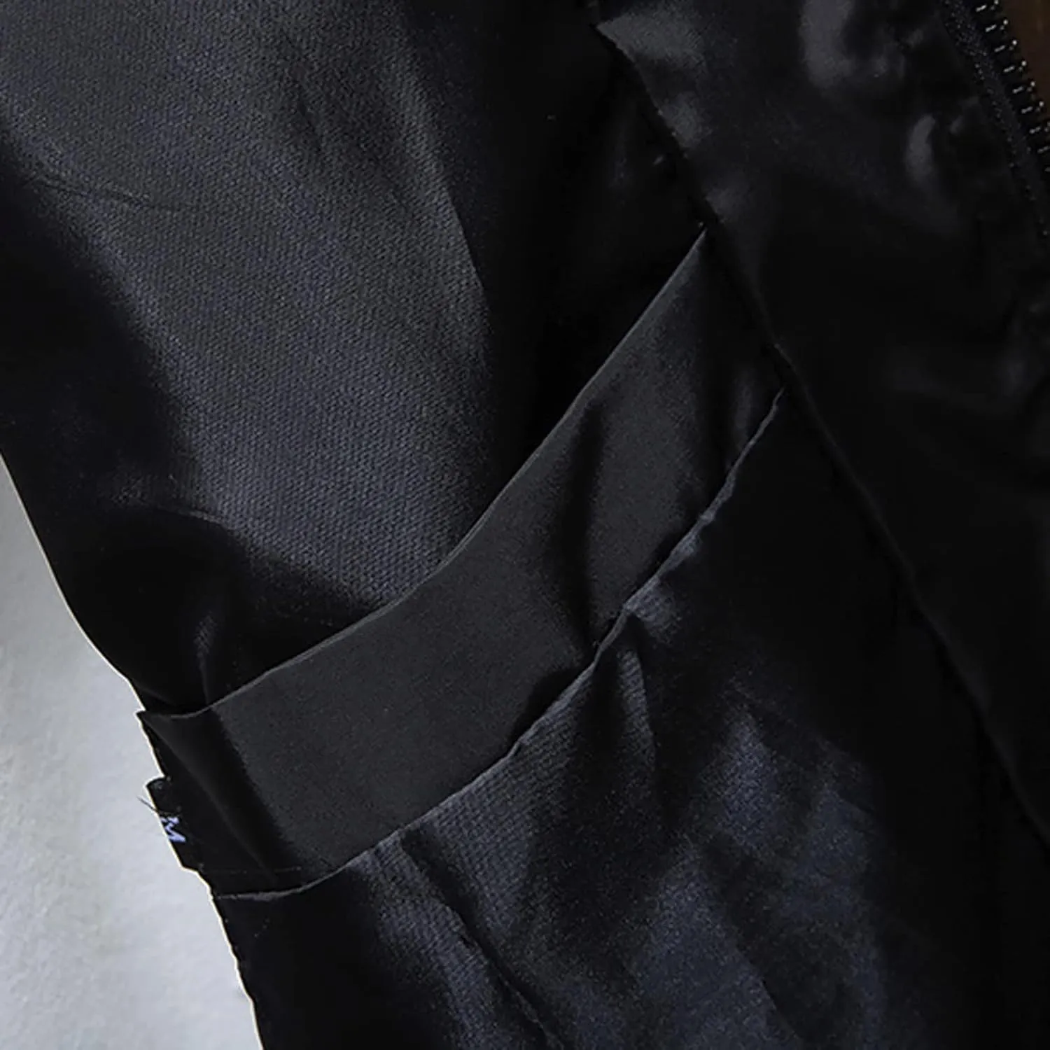 Ymosrh Men's Lightweight Rain Jacket Waterproof Jacket Outdoor Softshell Raincoat Hiking Travel Jacket, M-7XL